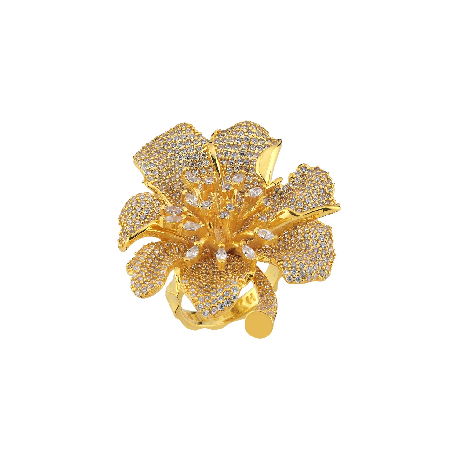 BEGÜM KHAN IRIS RING kristal taşlı gümüş yüzük, detaylı tasarımıyla zarif ve şık görünüm.