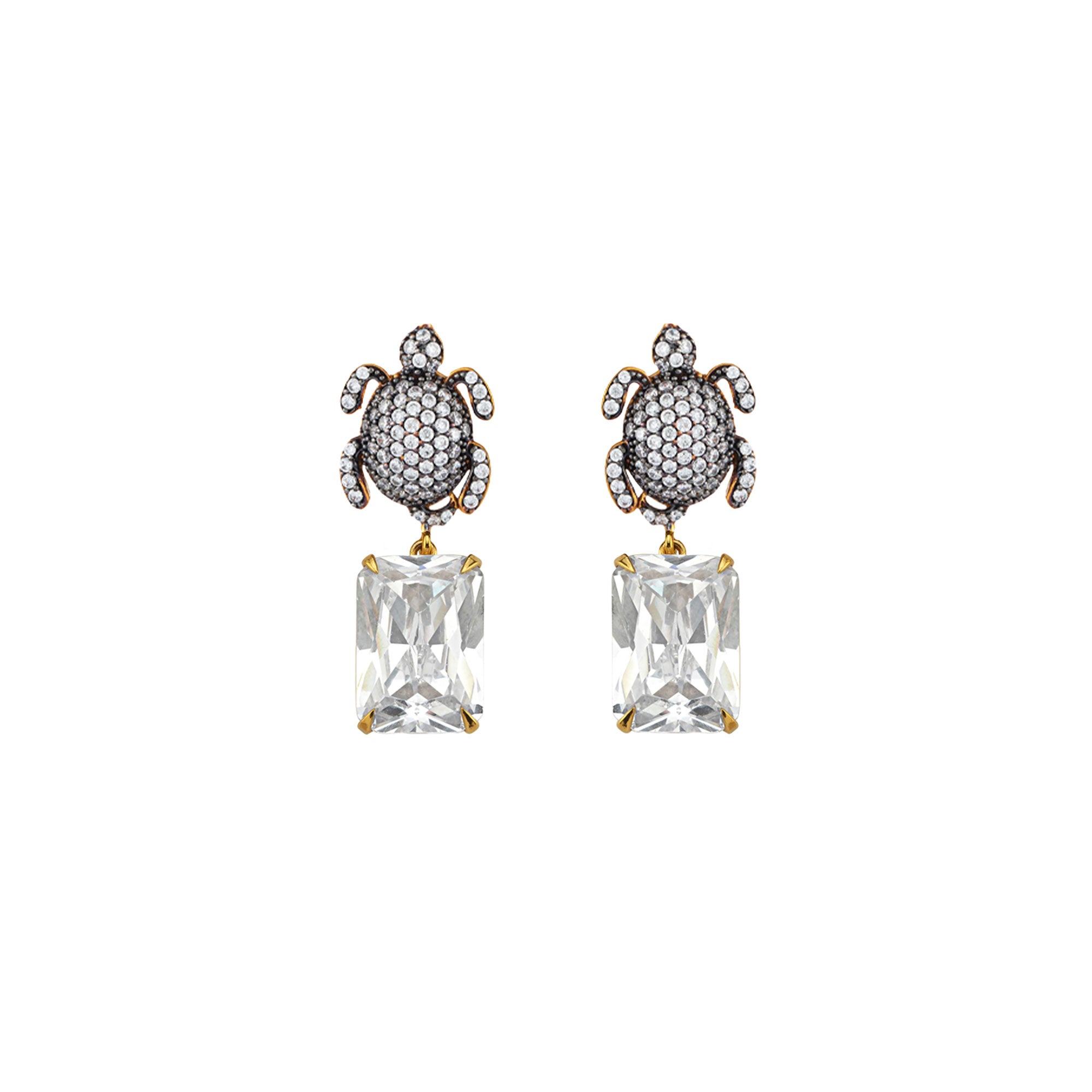 BEGÜM KHAN Serdarino diamond earrings featuring sparkling gemstones and elegant design, perfect for special occasions.